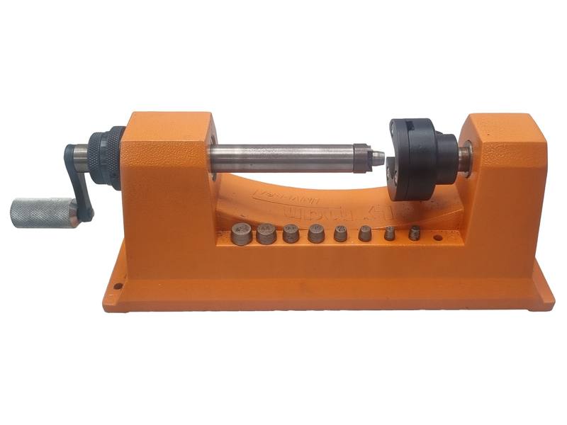 Buy Secondhand Lyman Universal Case Trimmer in NZ New Zealand.