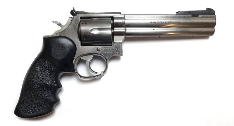 Buy 357 Mag Smith & Wesson 686 Stainless 6" in NZ New Zealand.